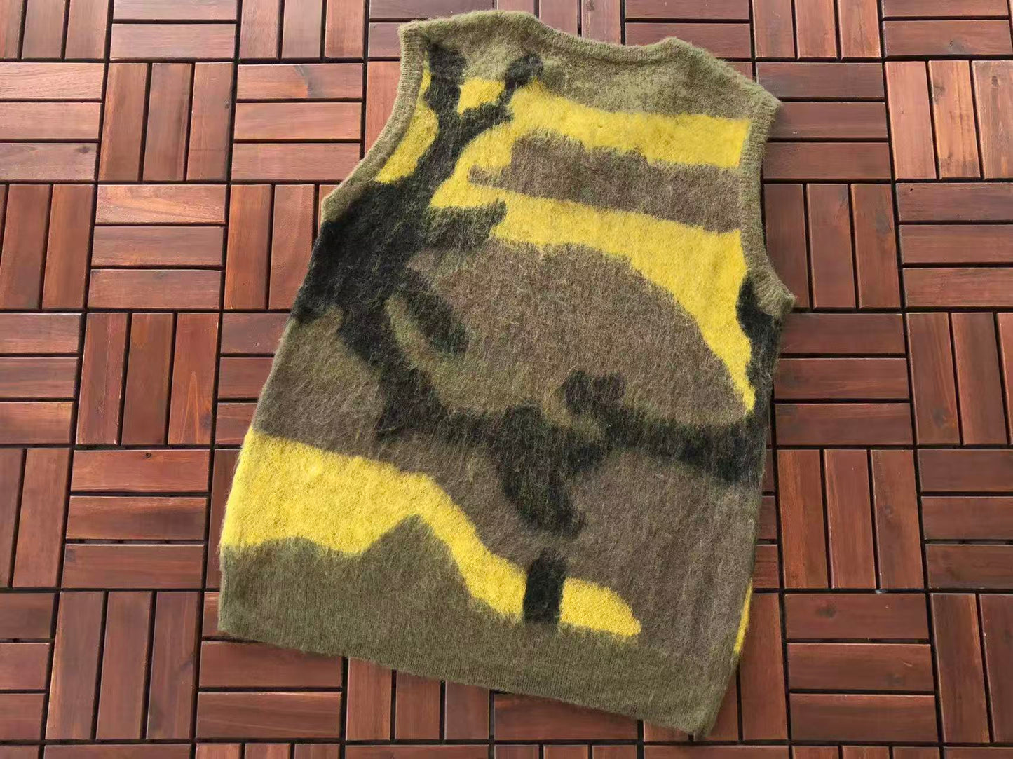 CORTEIZ MOHAIR CAMO VEST