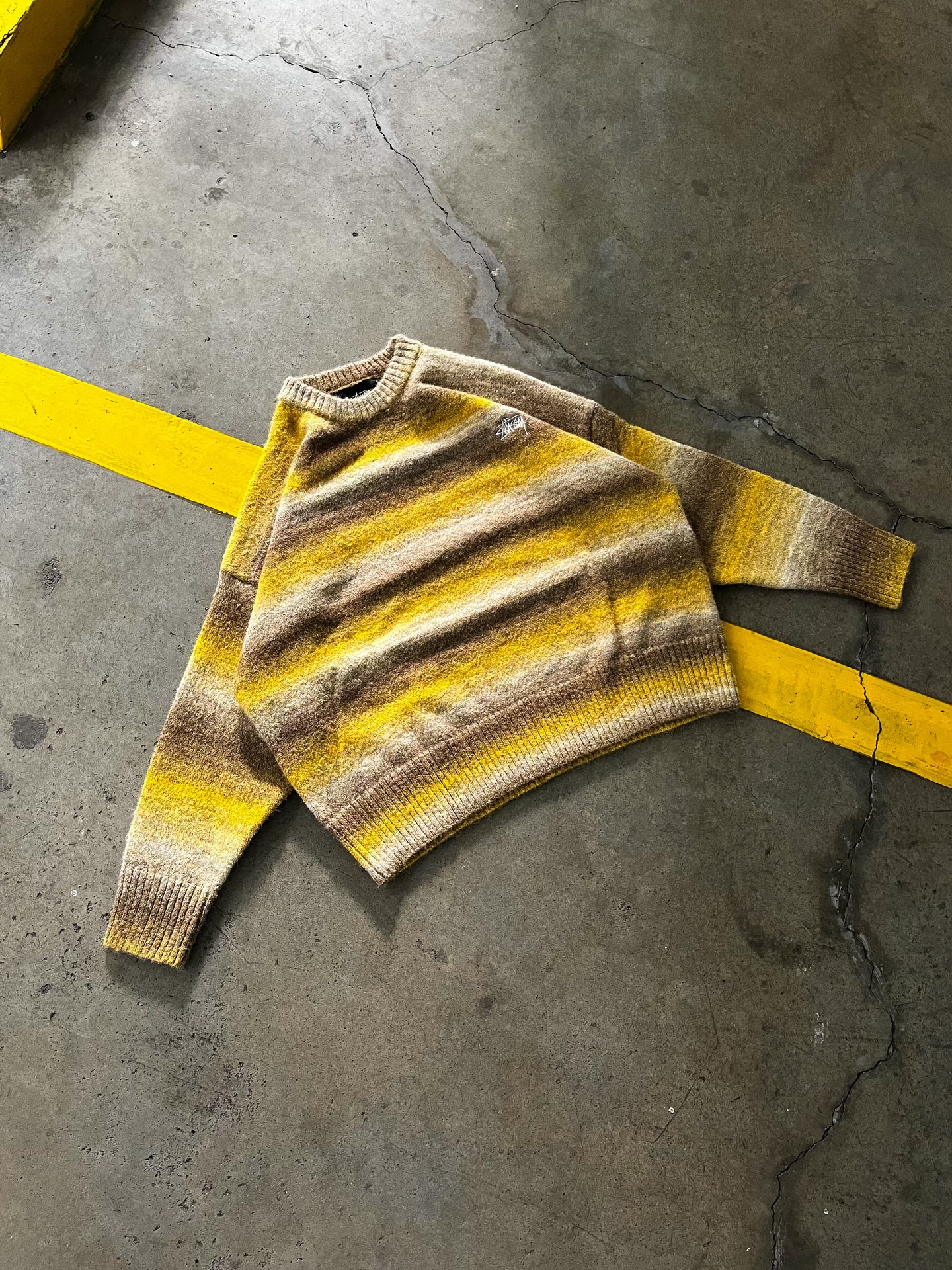 STUSSY KNITTED LOGO SWEATER