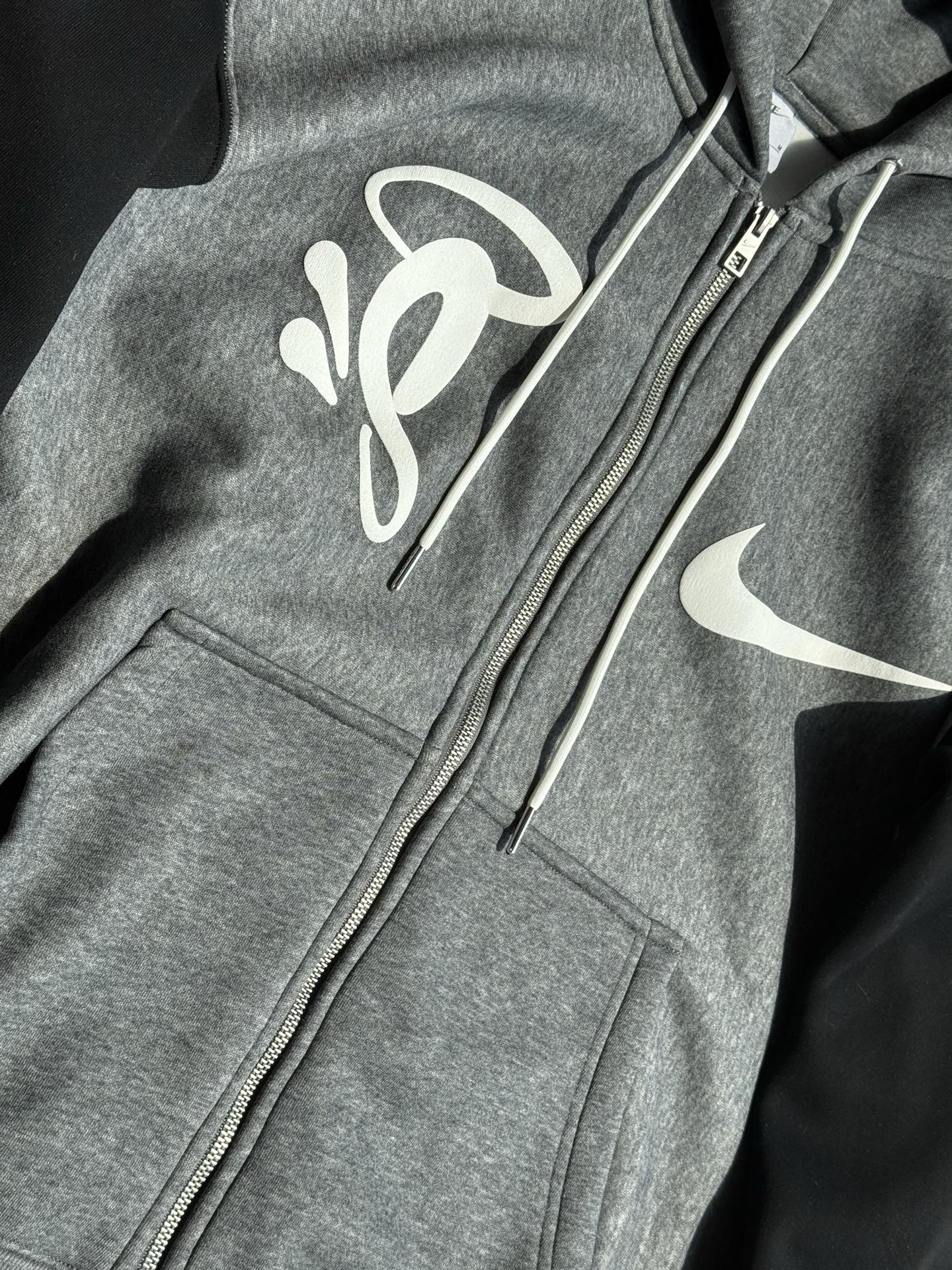 NIKE X SYNA ZIPPED HOODIE