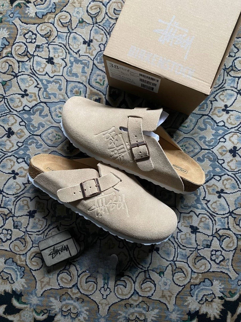 STUSSY X BIRKENSTOCK BOSTON CLOGS