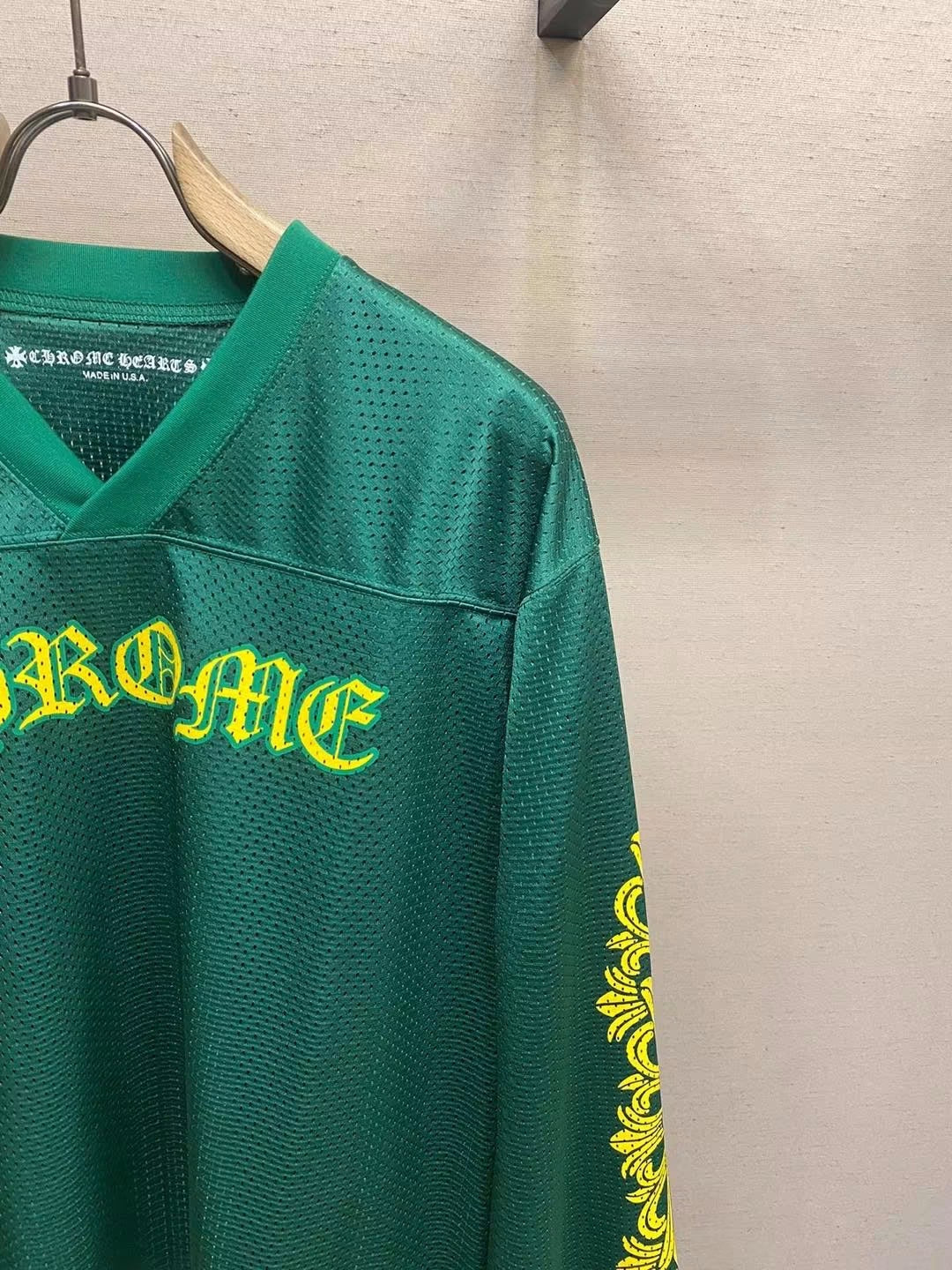 CHROME HEARTS FLORAL SLEEVE JERSEY
