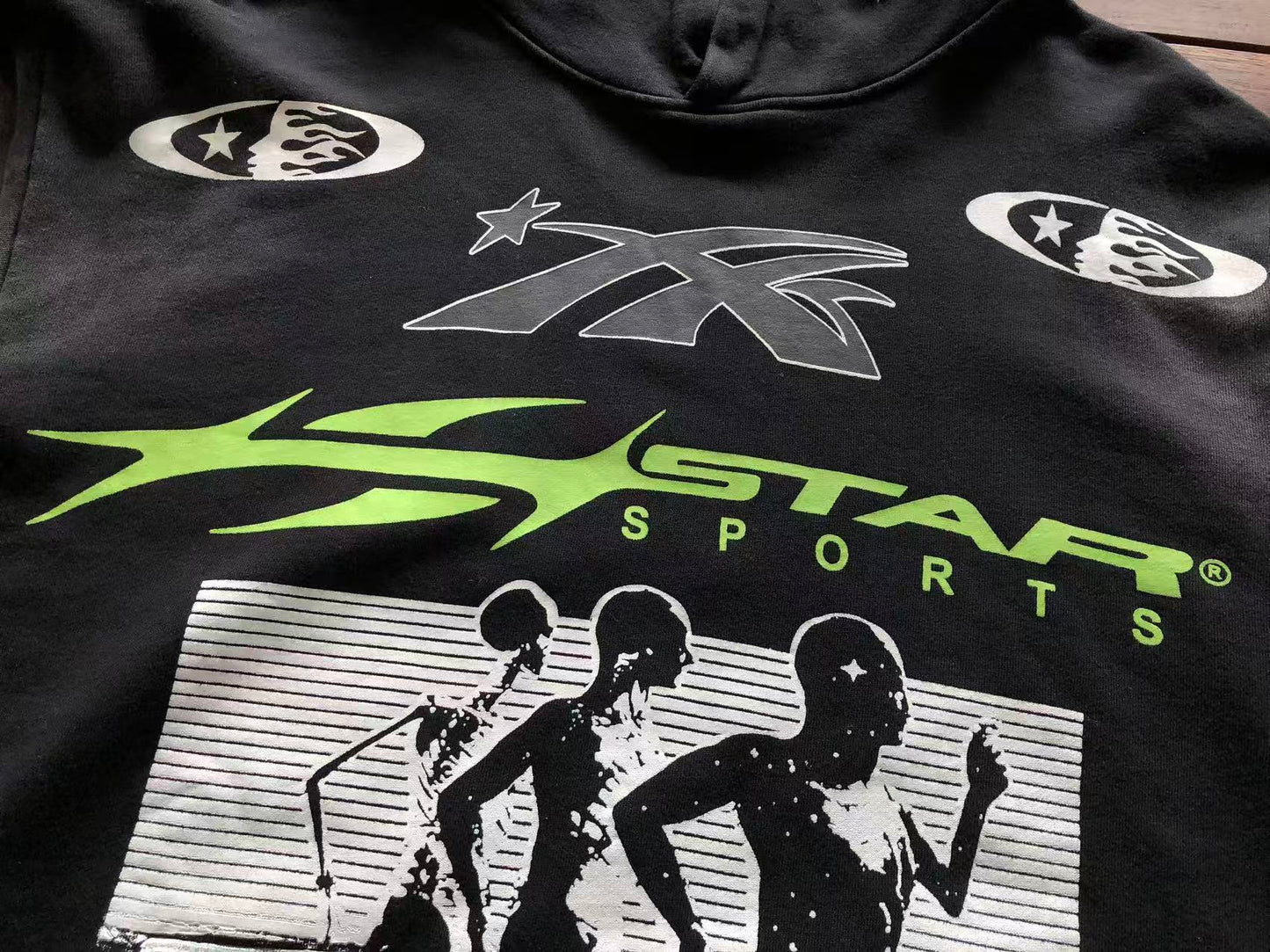 HELLSTAR SPORTS RUNNER HOODIE