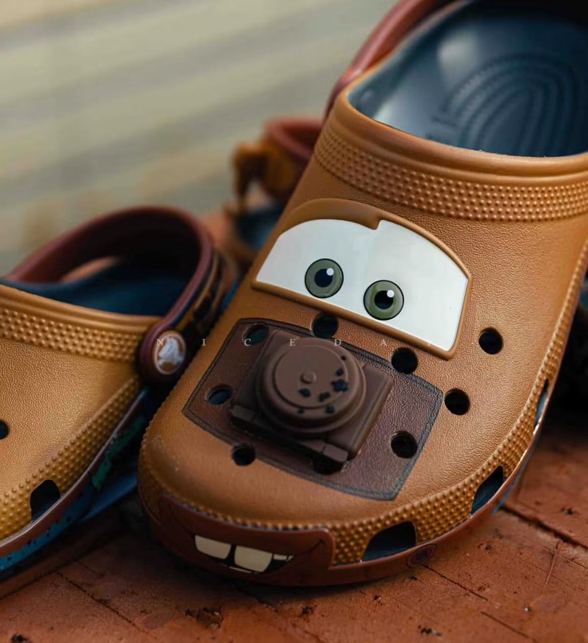 CARS X CROCS