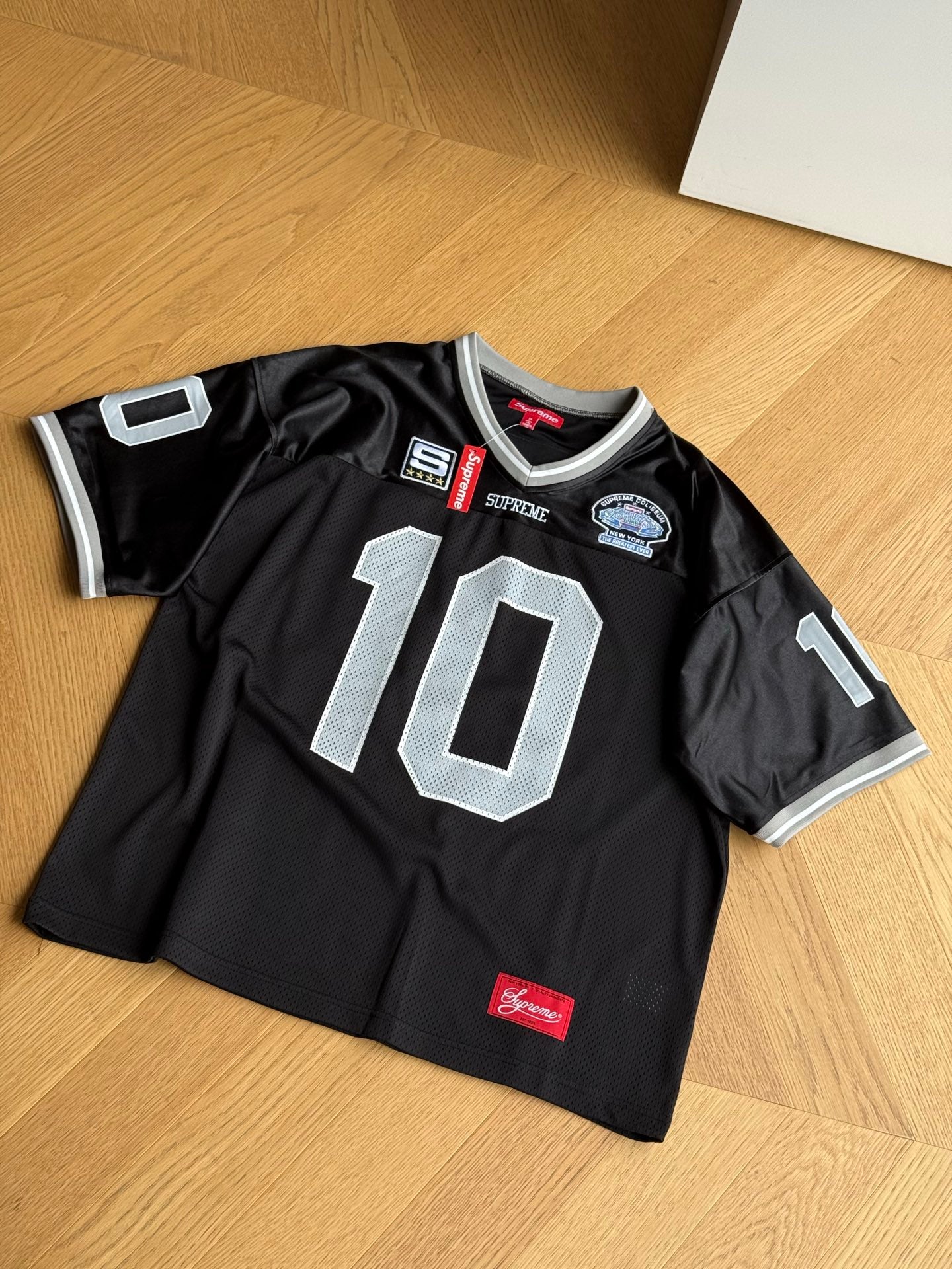 SUPREME JERSEY