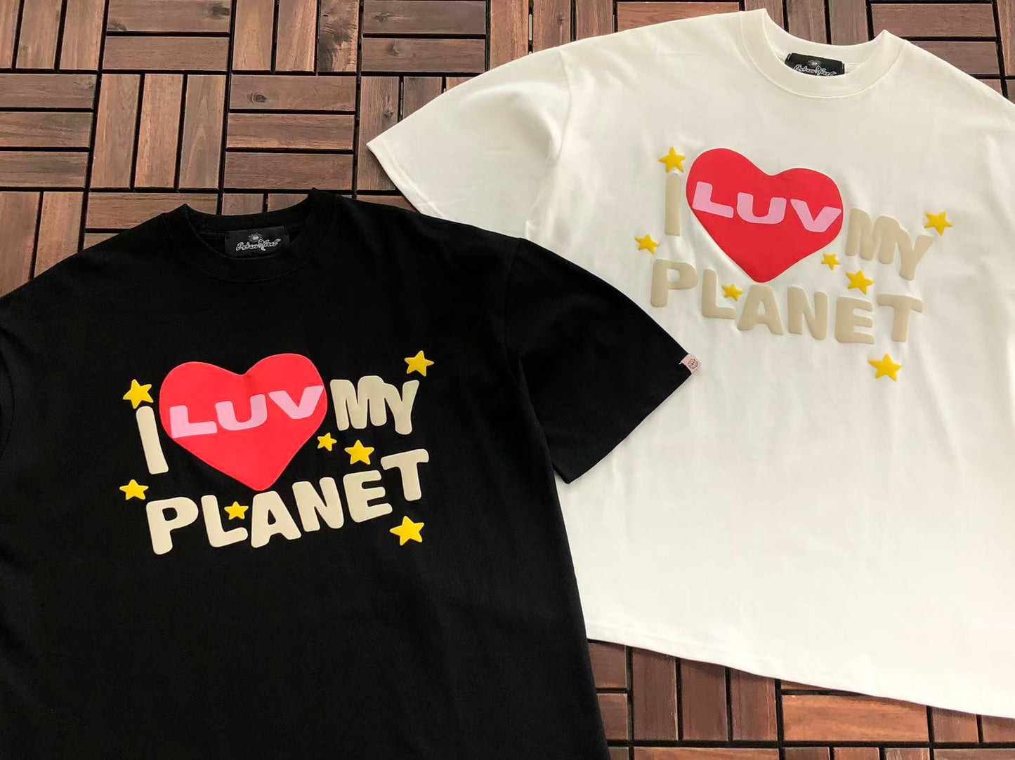 BROKEN PLANETS“I LUV MY PLANT” T-SHIRT