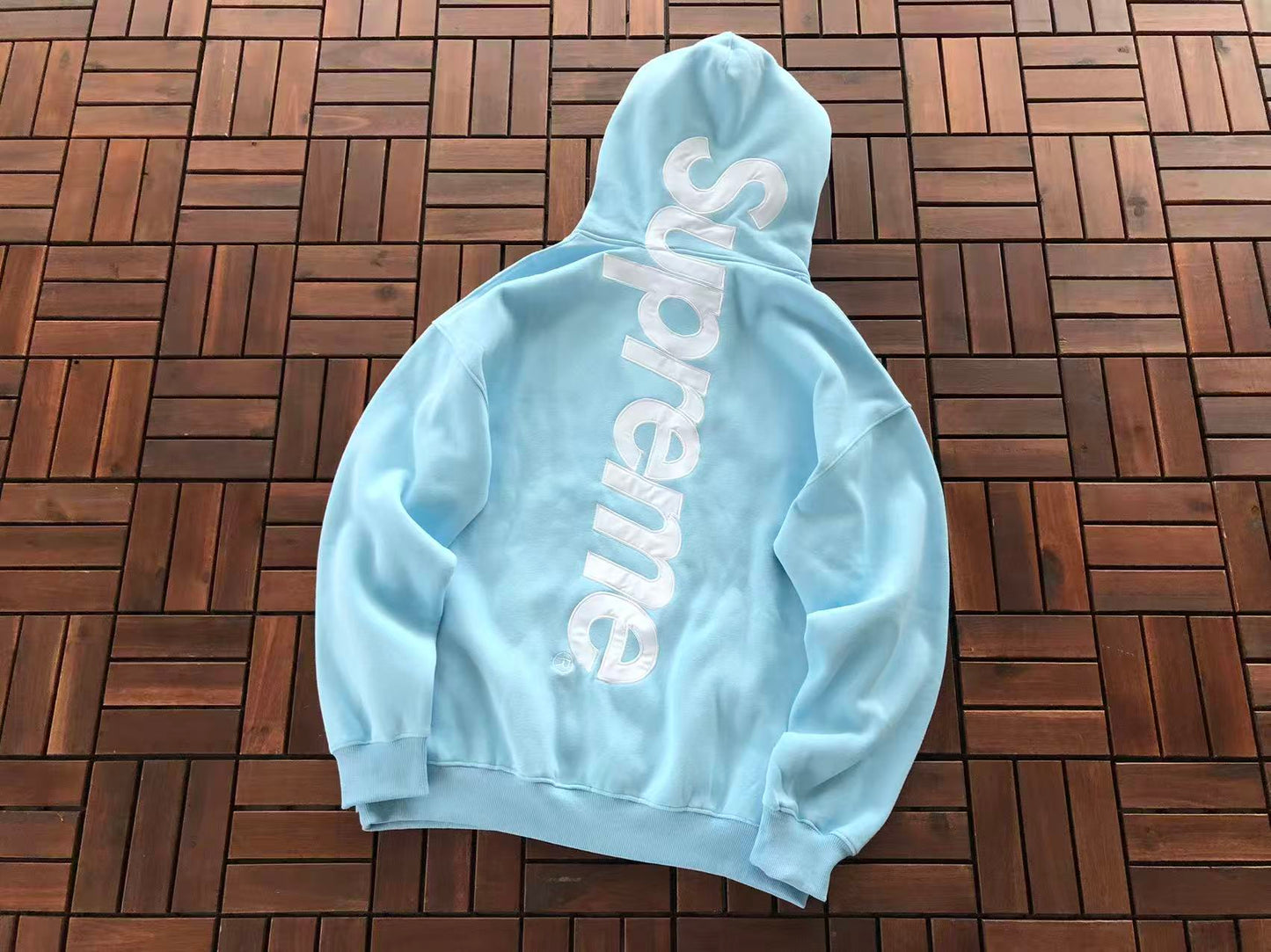 SUPREME SATIN APPLIQUE HOODIE