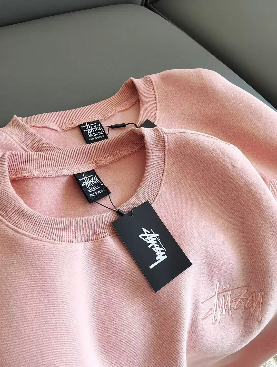STUSSY EMBROIDERED PINK SWEATSHIRT