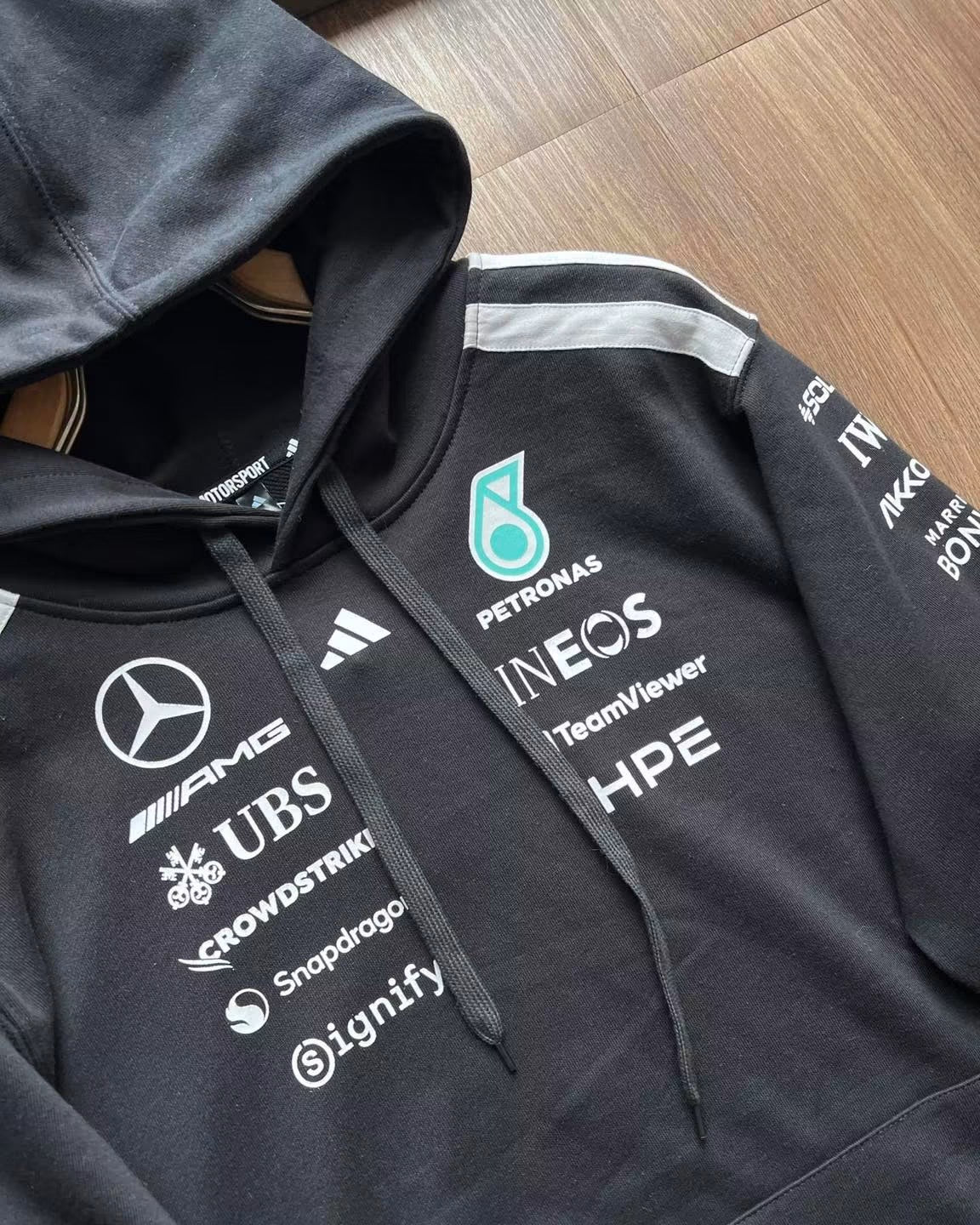 ADIDAS MERCEDES AMG PETRONAS HOODIE