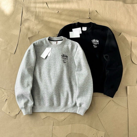 STUSSY X NIKE SWEATSHIRT