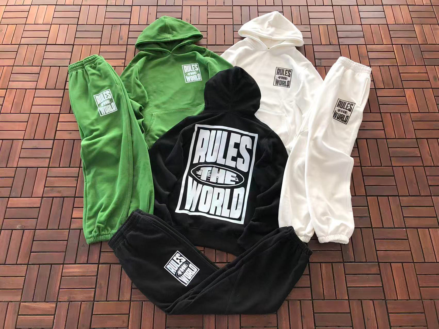 CORTEIZ “RULES THE WORLD” HOODIE