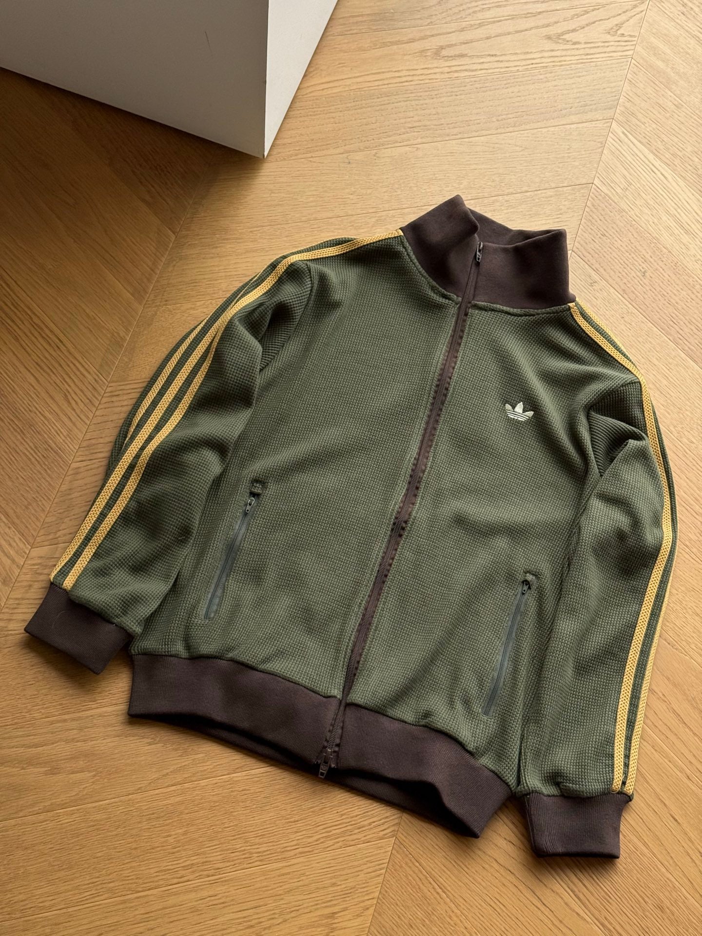 ADIDAS ORIGINALS TRACK JACKET