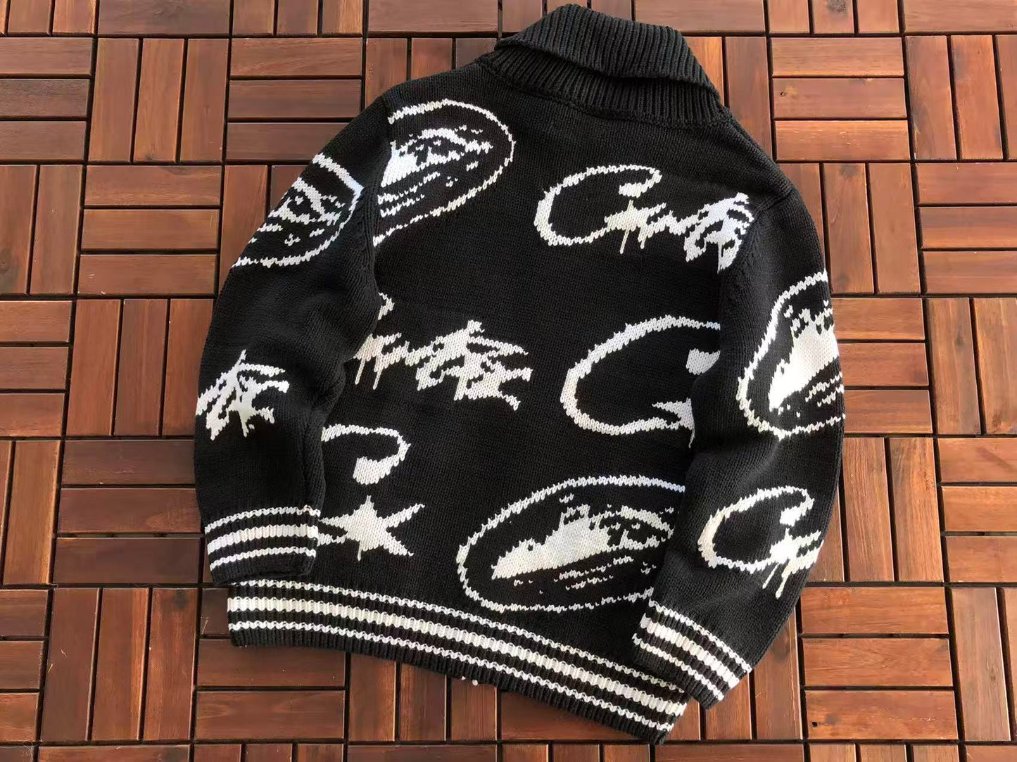 CORTEIZ ALLOVER SIGNATURE KNIT JACKET