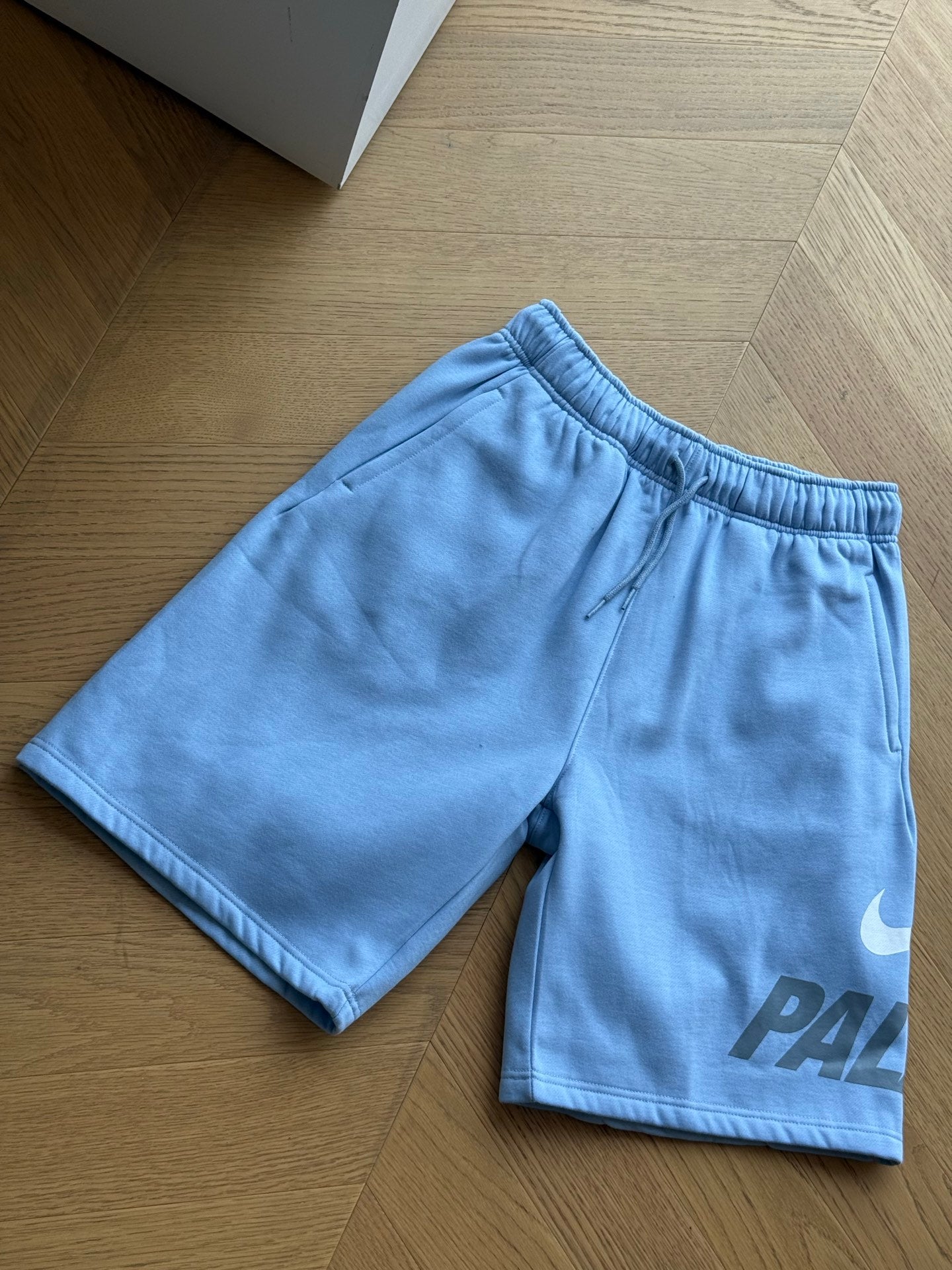 NIKE PALACE SHORTS