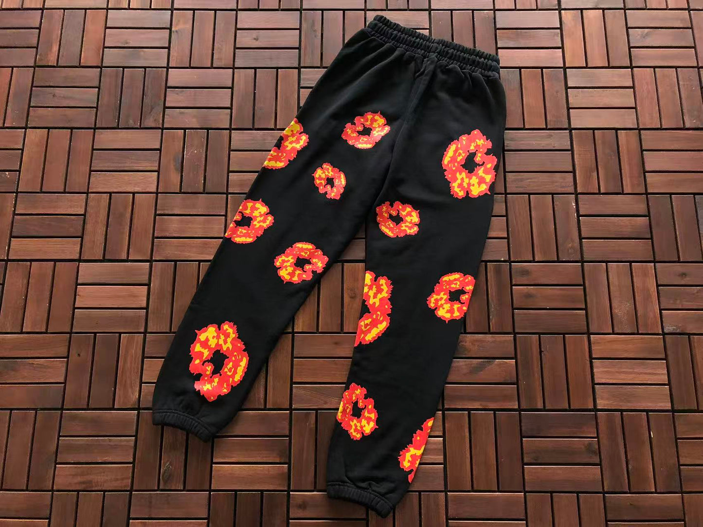 DENIM TEARS X OFFSET WREATH PANTS
