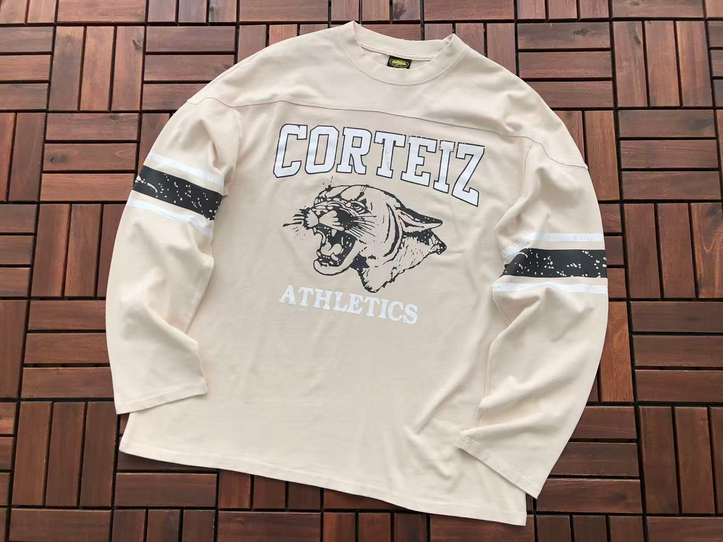 CORTEIZ ATHLETICS LONG SLEEVE