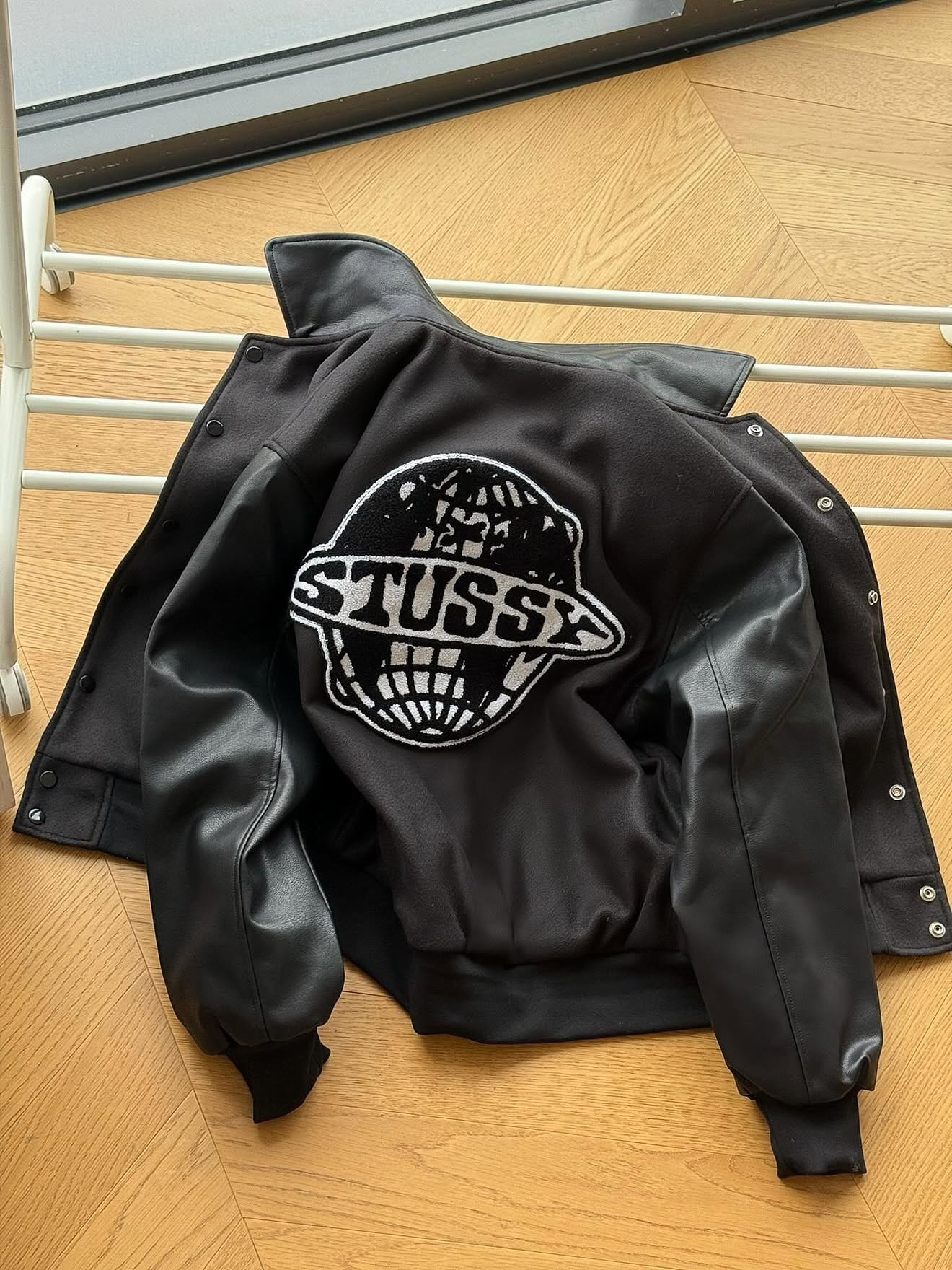 STUSSY GLOBE VARSITY JACKET