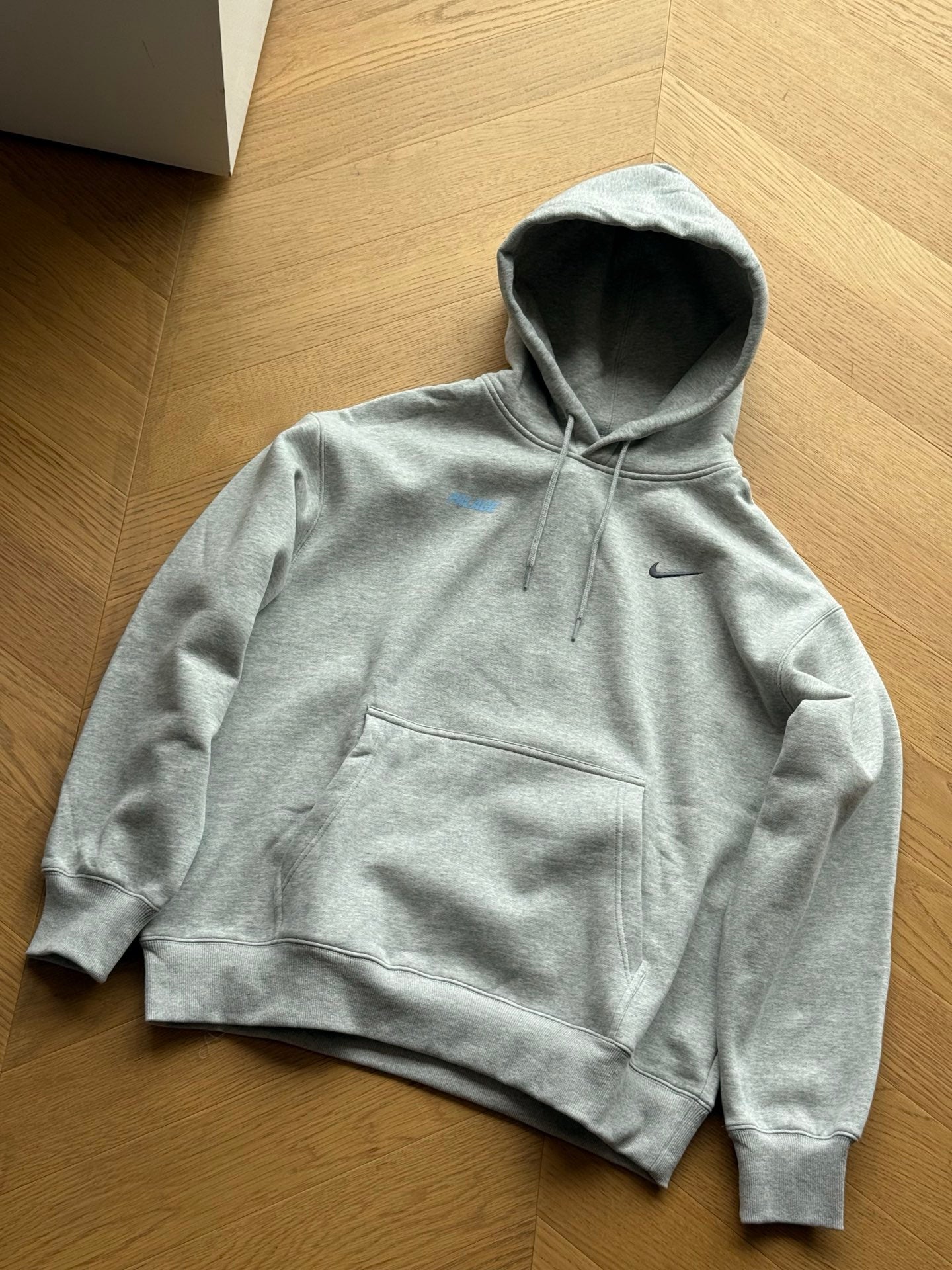 NIKE PALACE HOODIE