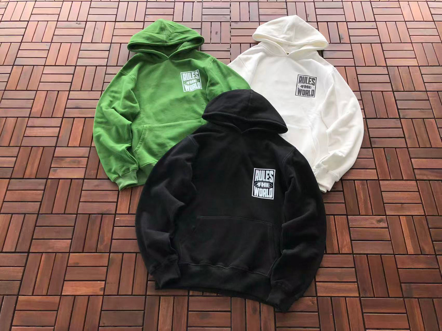CORTEIZ “RULES THE WORLD” HOODIE