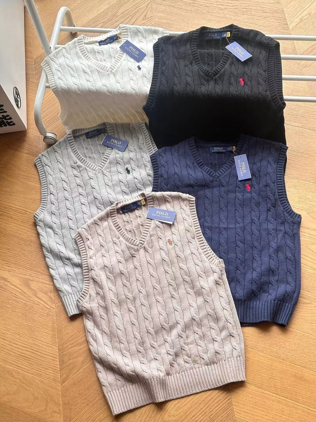 RALPH LAUREN KNITTED VEST