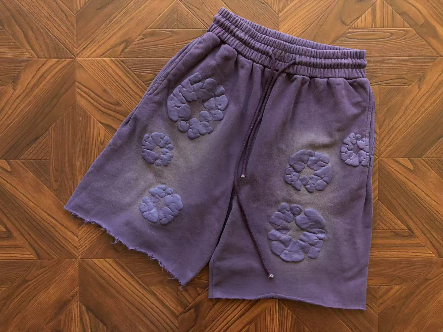 DENIM TEARS MONO FADE SHORTS
