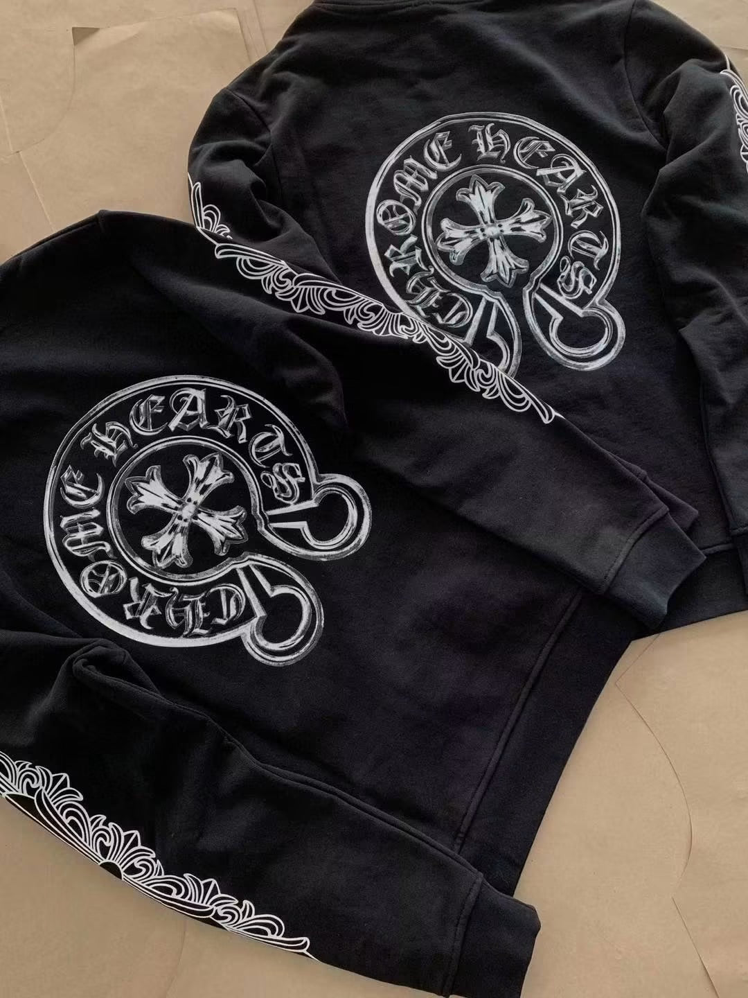 CHROME HEARTS FLORAL CROSS SLEEVE HOODIE