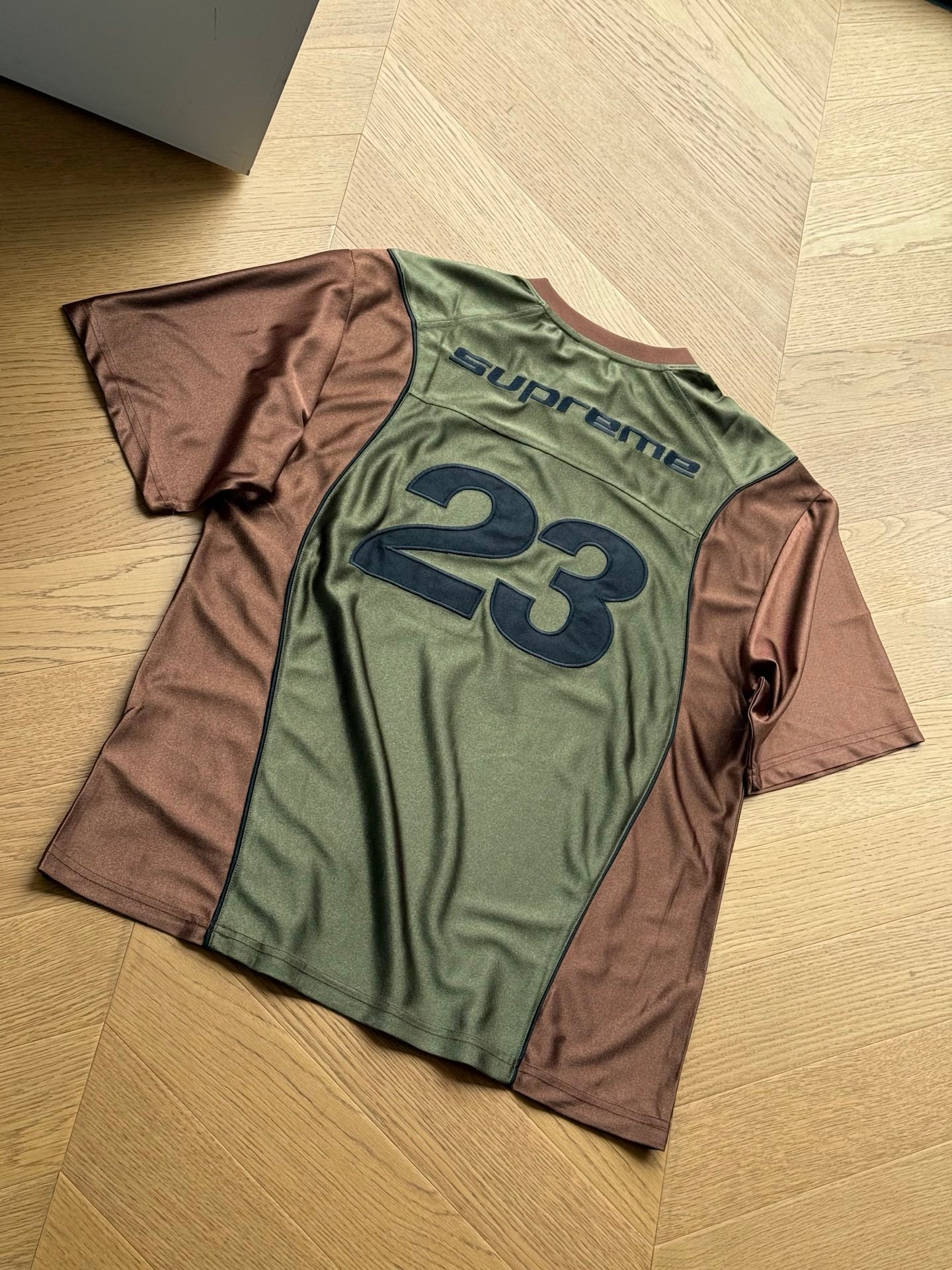 SUPREME X JORDAN JERSEY