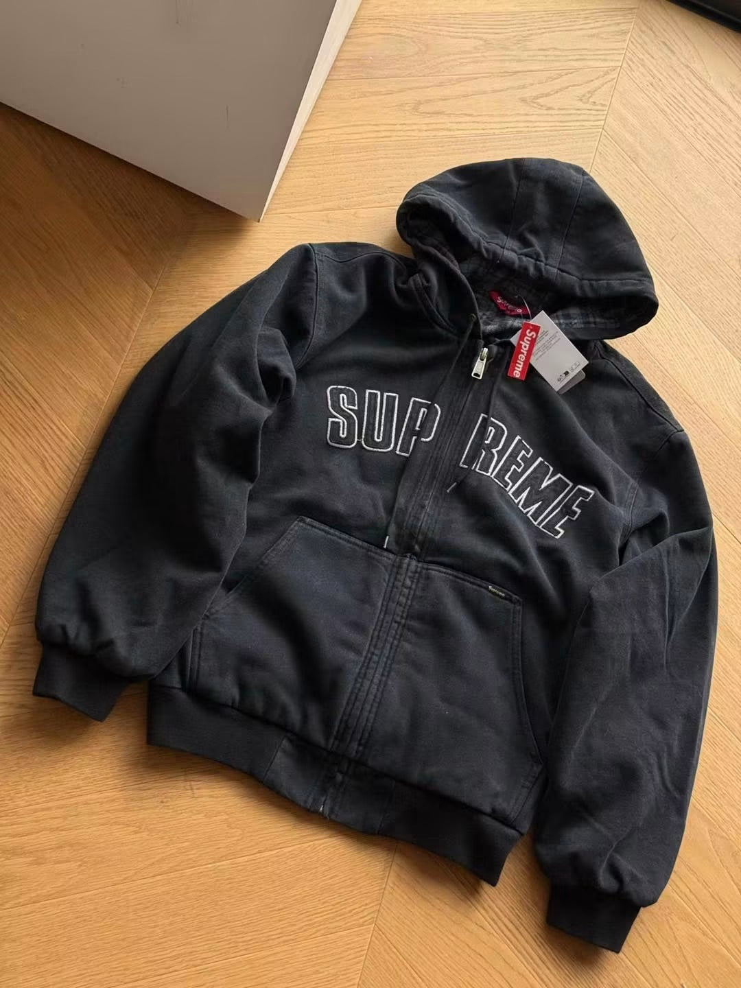 SUPREME BOMBER JACKET