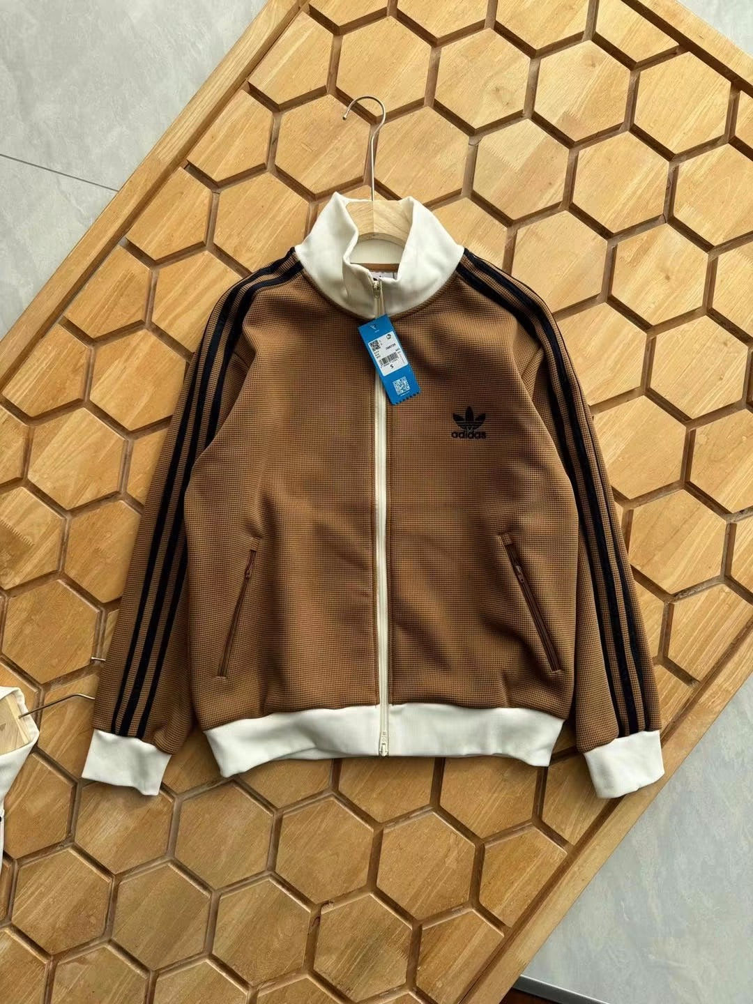 ADIDAS ORIGINALS TRACK JACKET