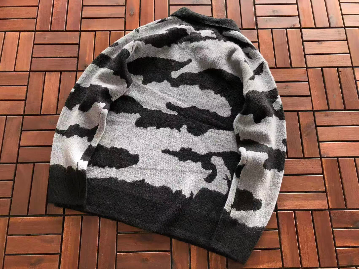 CORTEIZ C-STAR KNIT COLLARED SWEATER