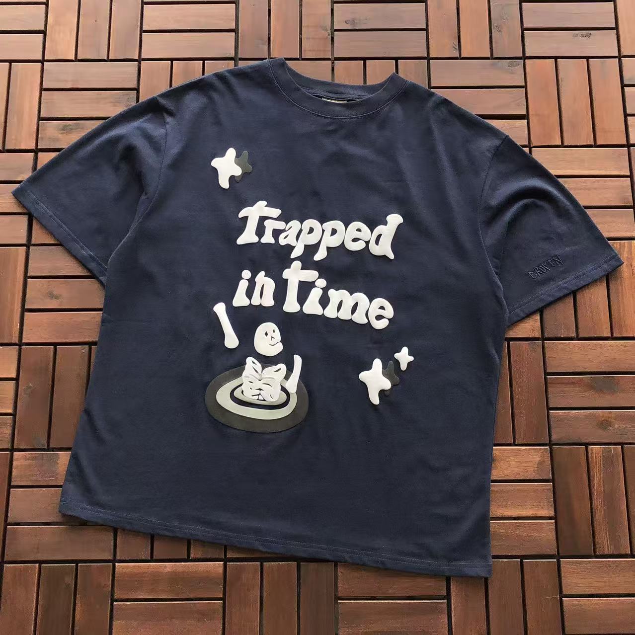 BROKEN PLANETS “TRAPPED IN TIME” T-SHIRT