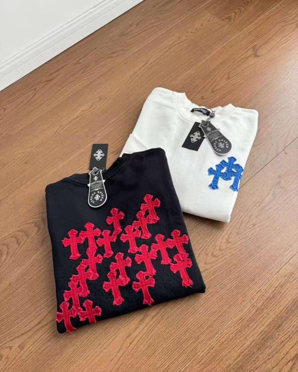 CHROME HEARTS CROSS PATCH SWEATSHIRT