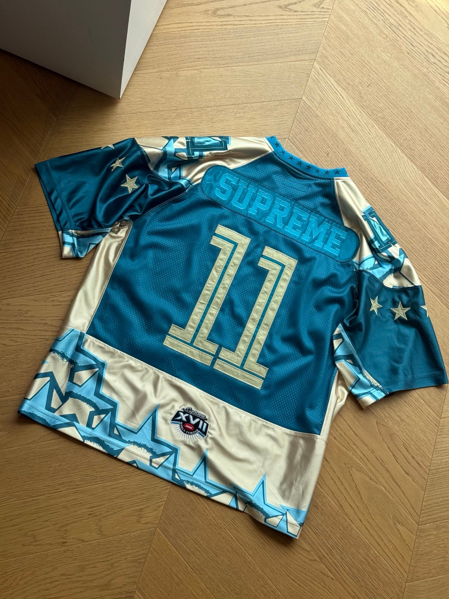 SUPREME STAR FOOTBALL JERSEY