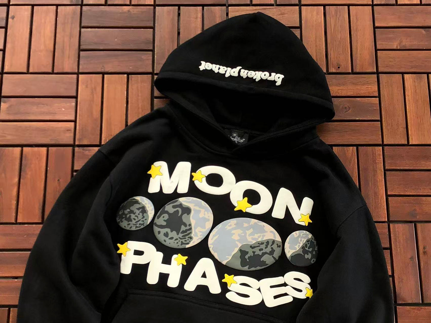 BROKEN PLANETS “MOON PHASER” HOODIE