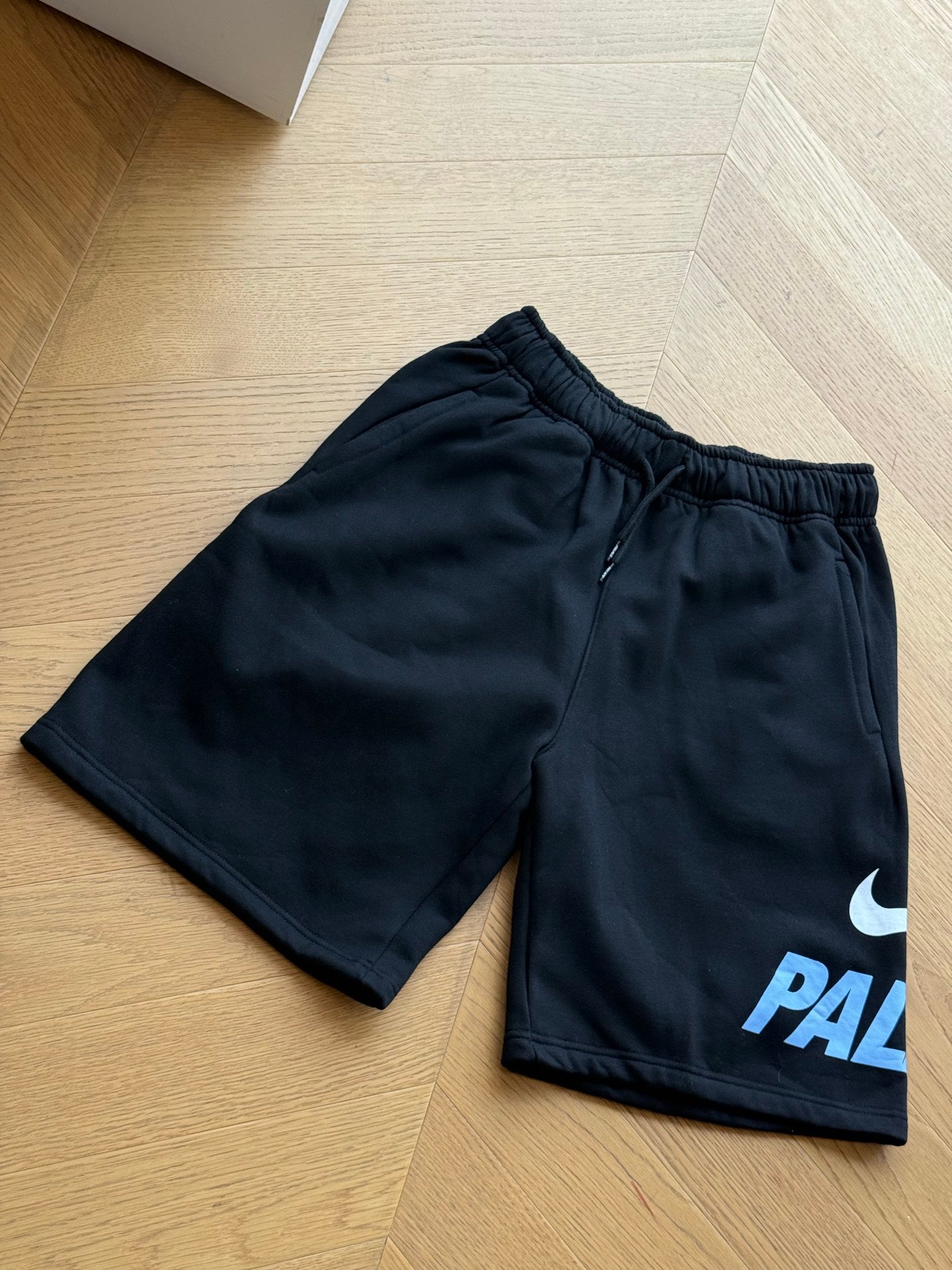 NIKE PALACE SHORTS