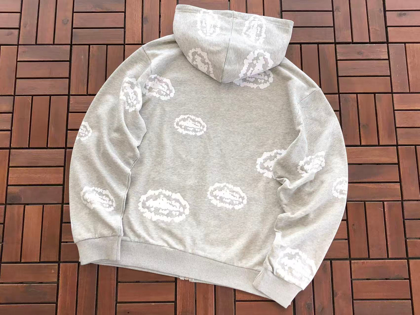 DENIM TEARS X CORTEIZ WREATH PRINT ZIPPED HOODIE