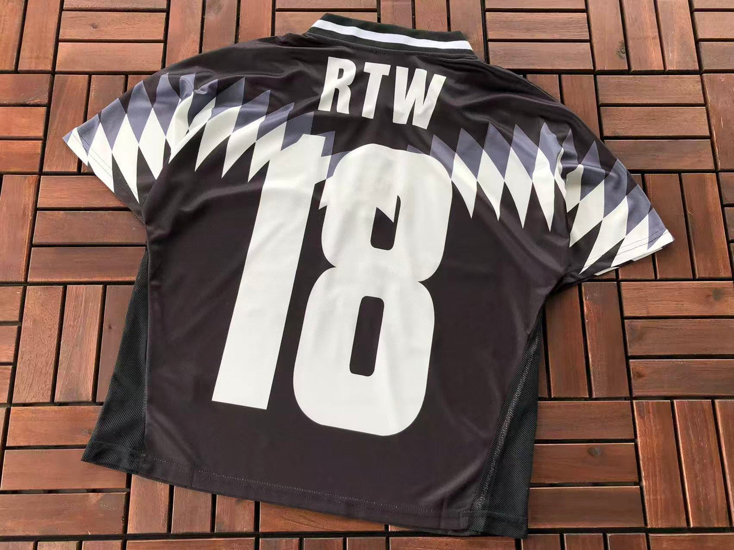 CORTEIZ AZTEC DIAMON FOOTBALL JERSEY