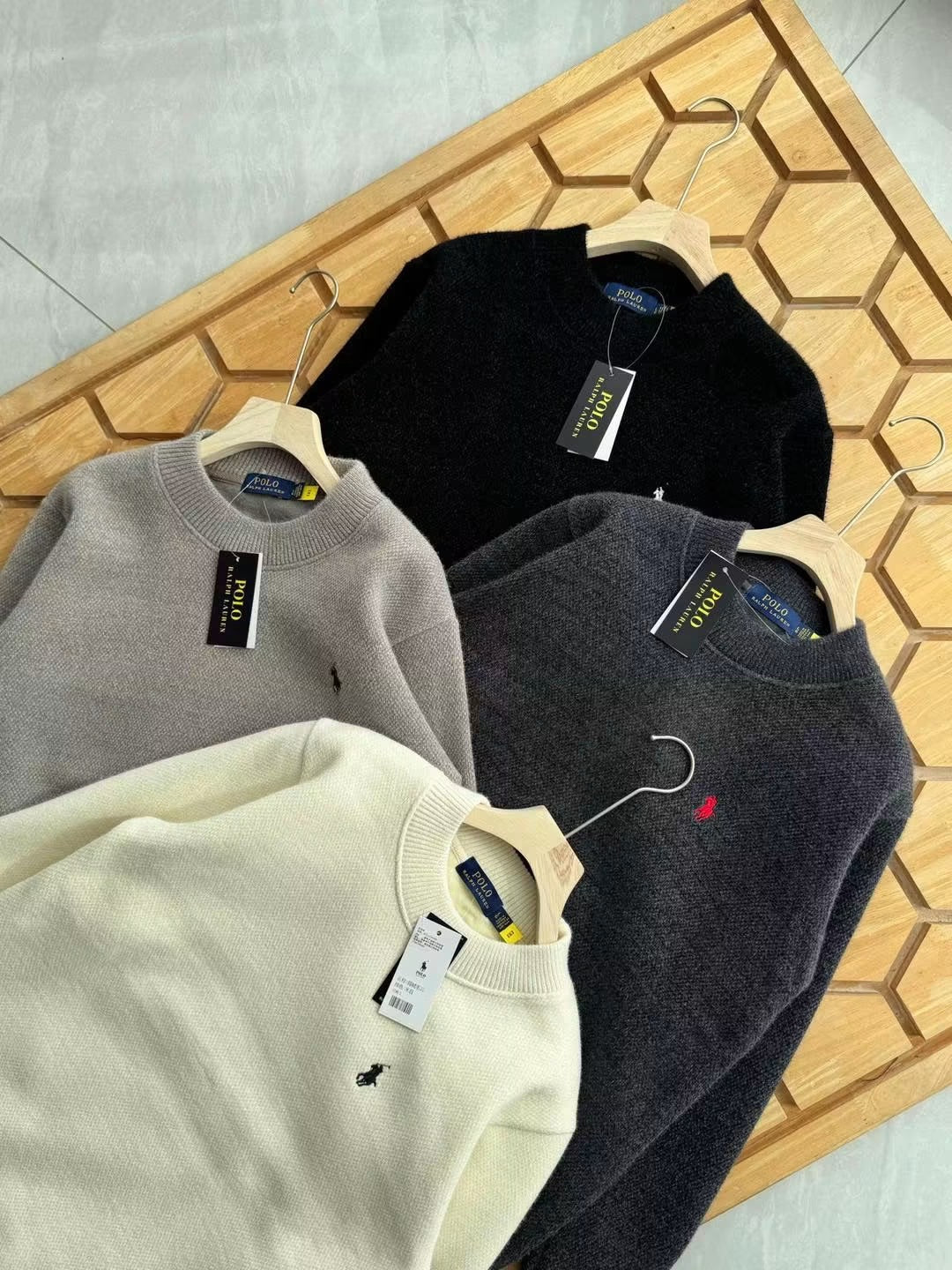 RALPH LAUREN SWEATER