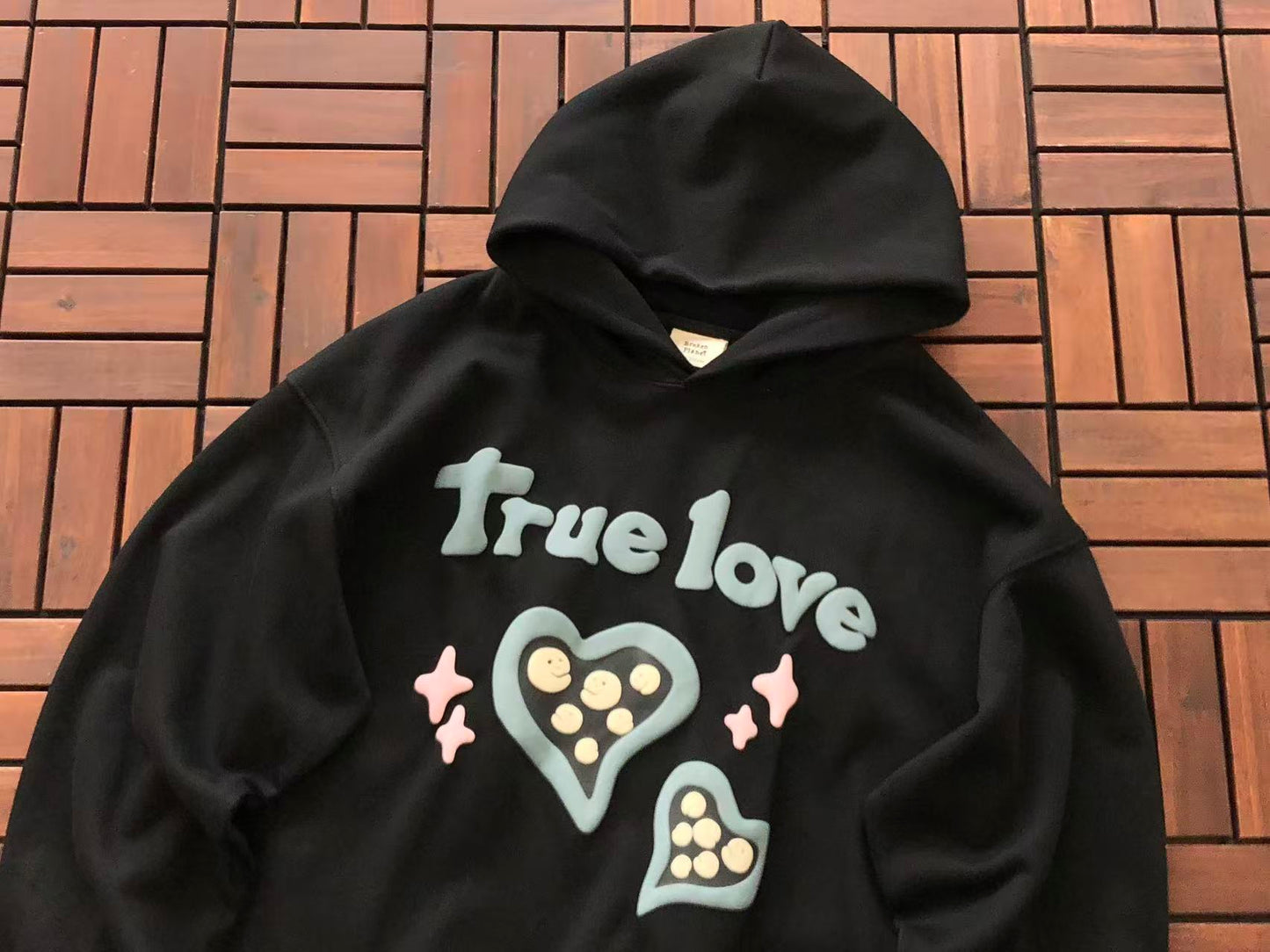 BROKEN PLANETS “TRUE LOVE” HOODIE