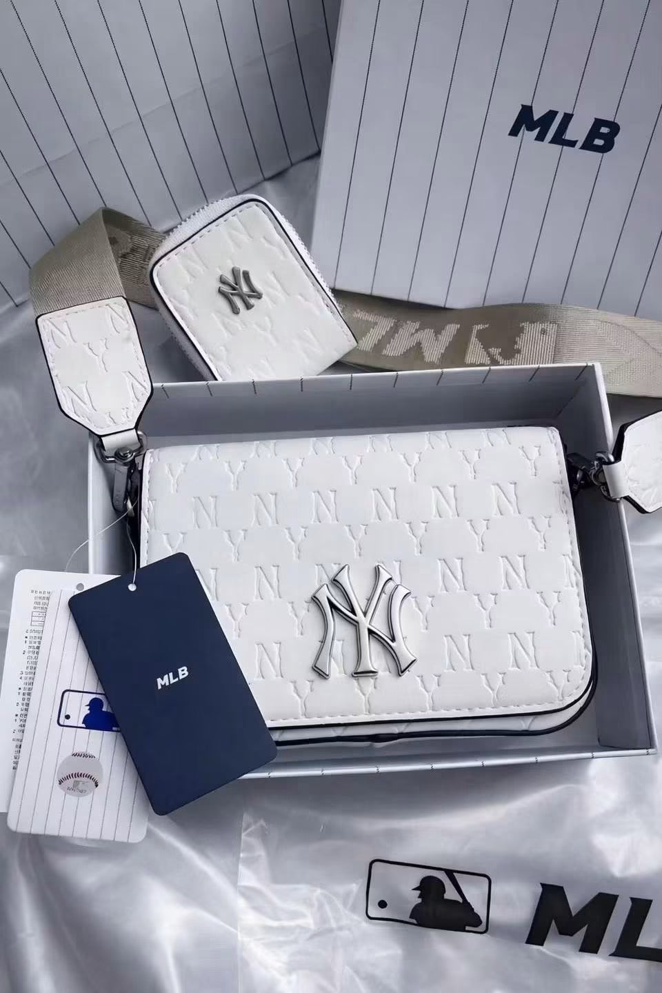 MLB MONOGRAM SLING BAG