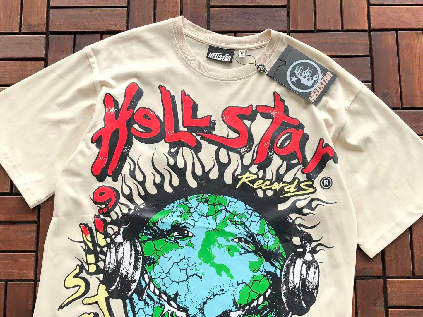 HELLSTAR “IS THIS WHAT HEAVEN LOOKS LIKE” T-SHIRT