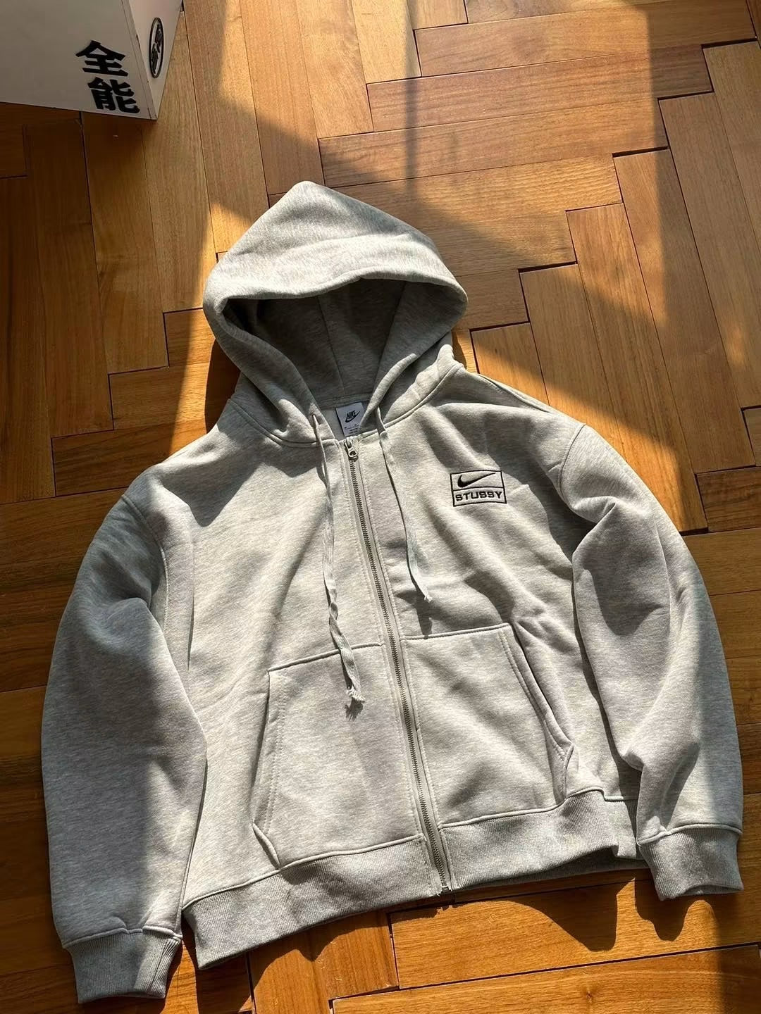 STUSSY X NIKE ZIPPED HOODIE