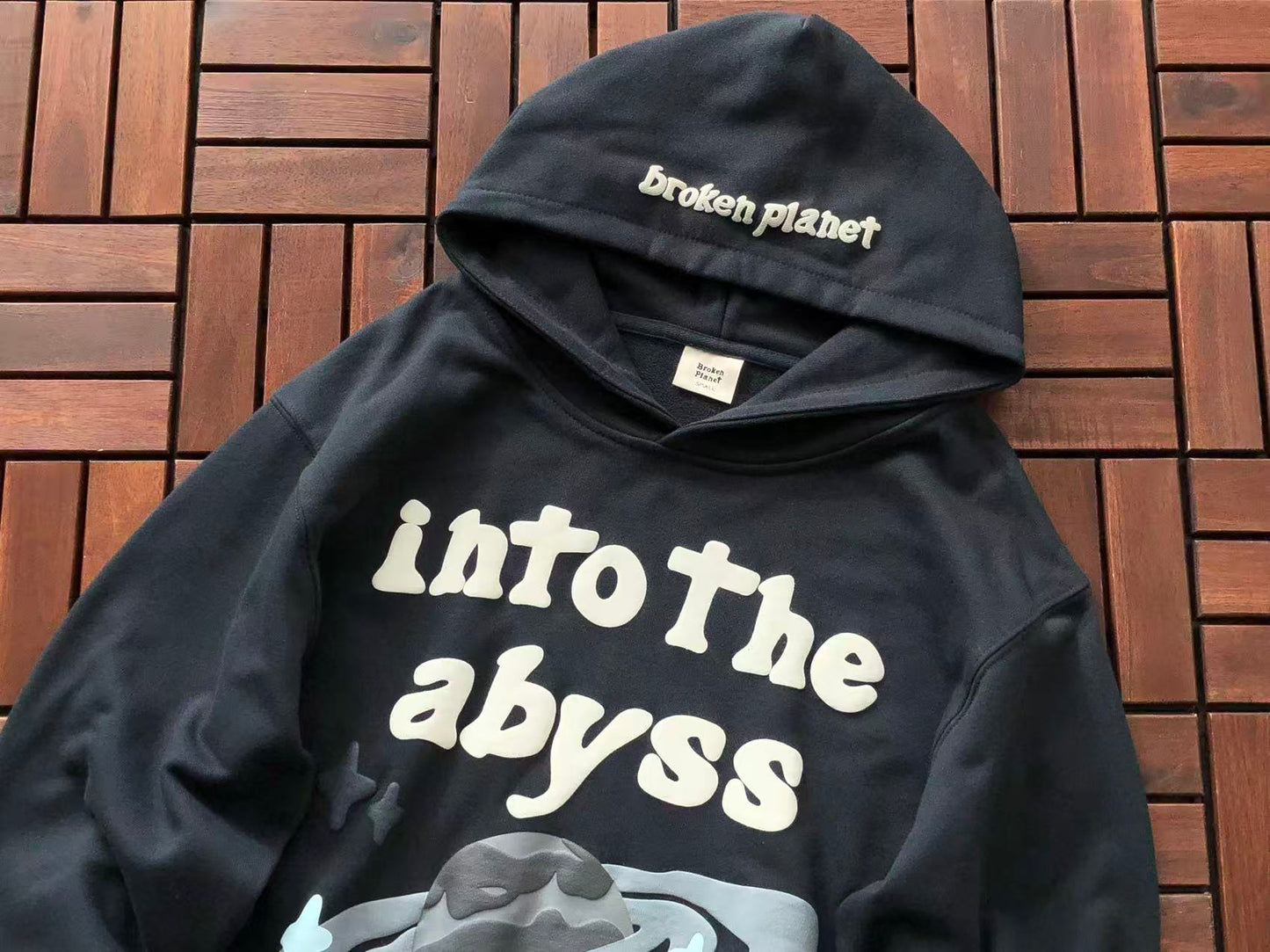 BROKEN PLANETS “INTO THE ABYSS” HOODIE