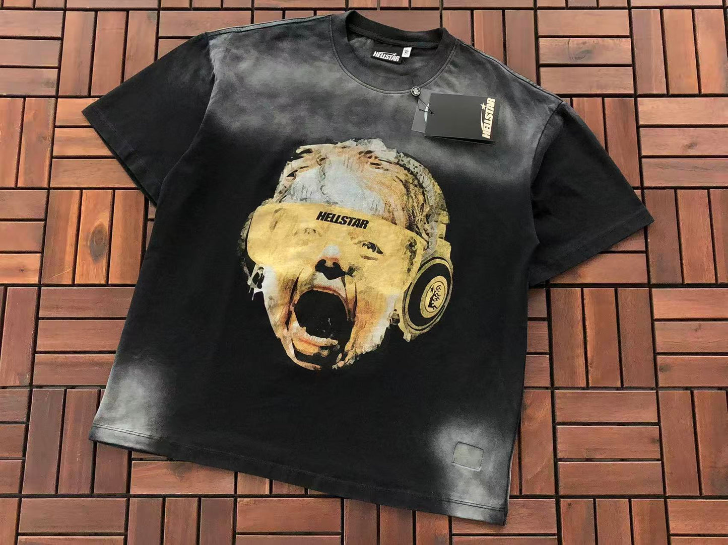 HELLSTAR “SCREAMING HEADPHONES” T-SHIRT