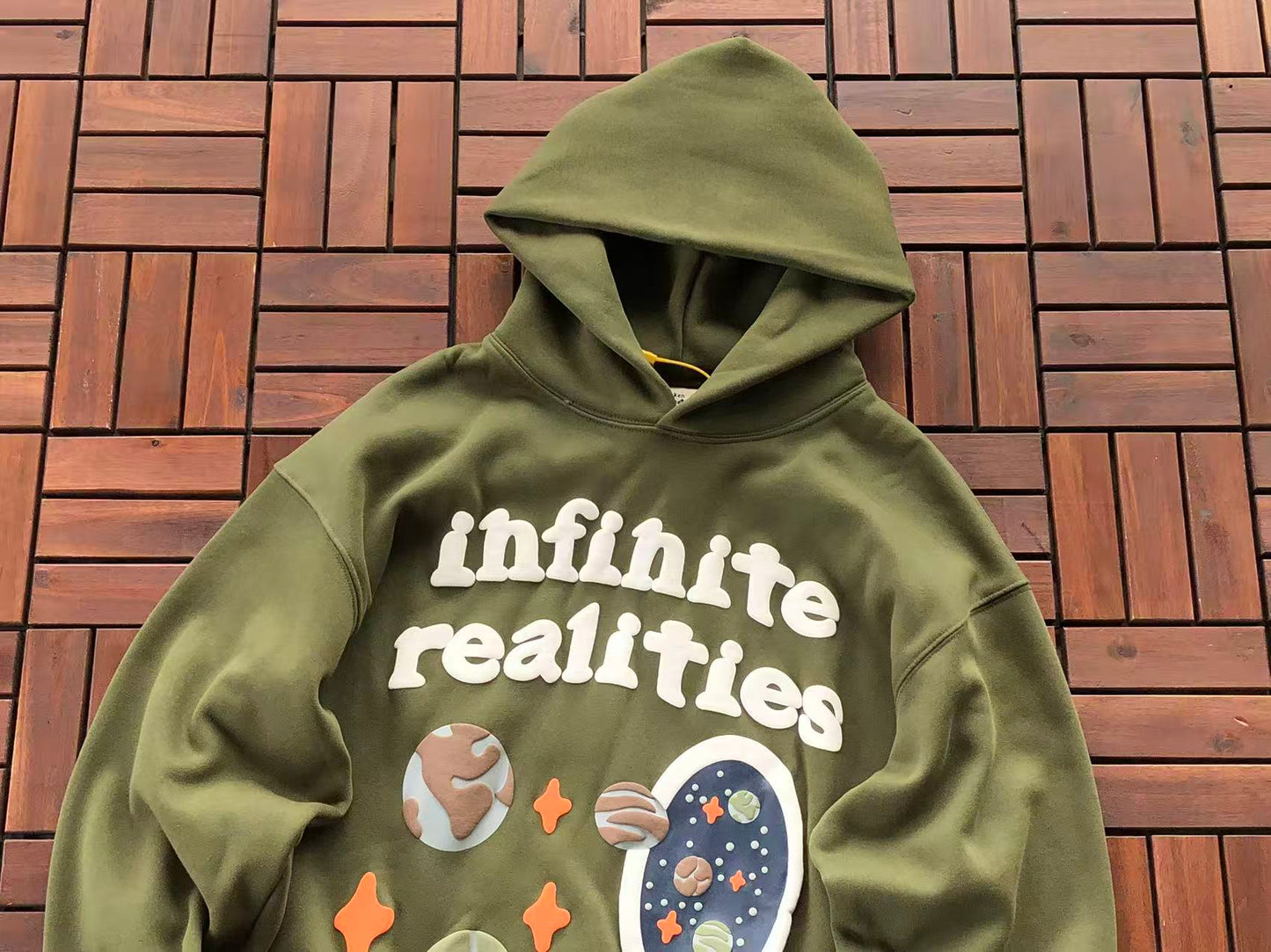 BROKEN PLANETS “INFINITE REALITIES” HOODIE