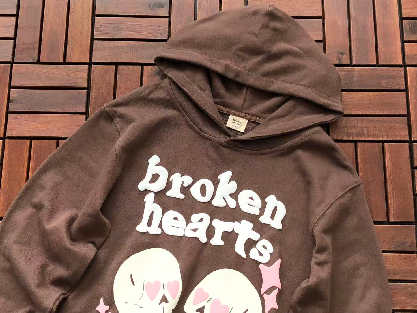 BROKEN PLANETS “BROKEN HEARTS” HOODIE