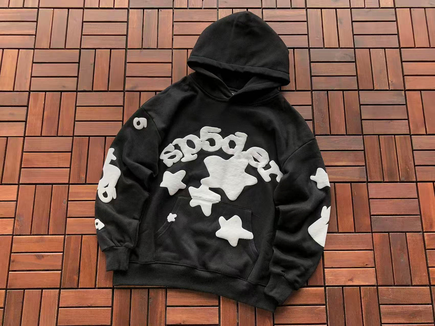 SP5DER BELUGA STAR HOODIE