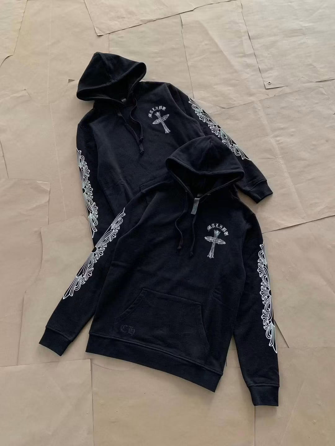 CHROME HEARTS FLORAL CROSS SLEEVE HOODIE