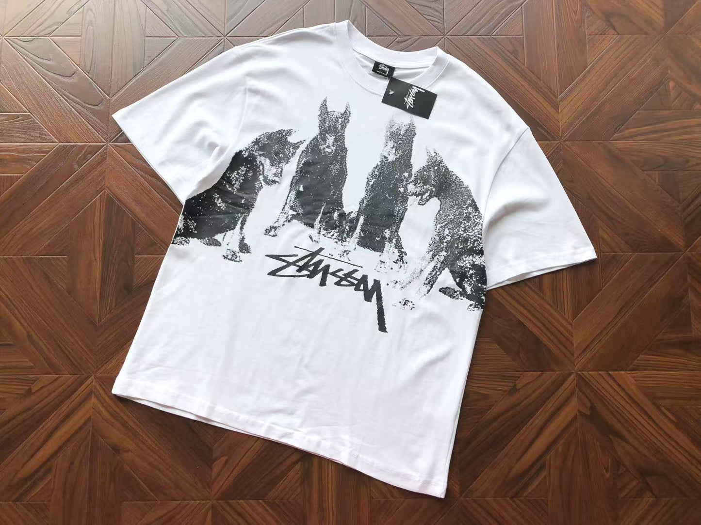 STUSSY DOG T-SHIRT