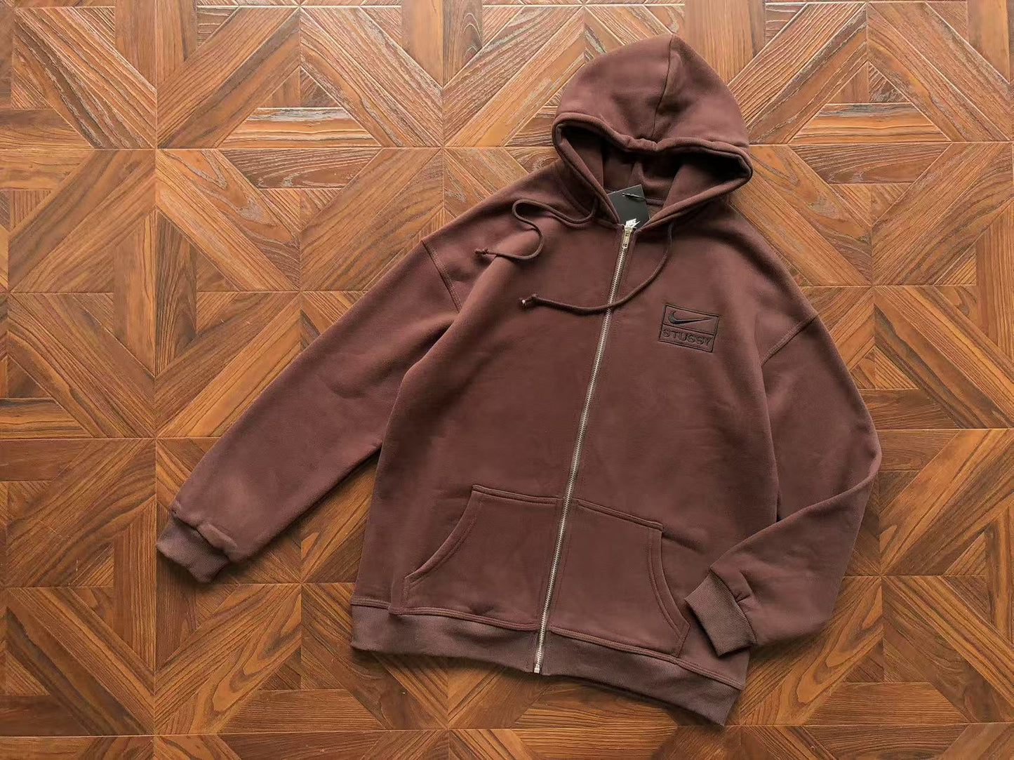 STUSSY X NIKE ZIPPED HOODIE