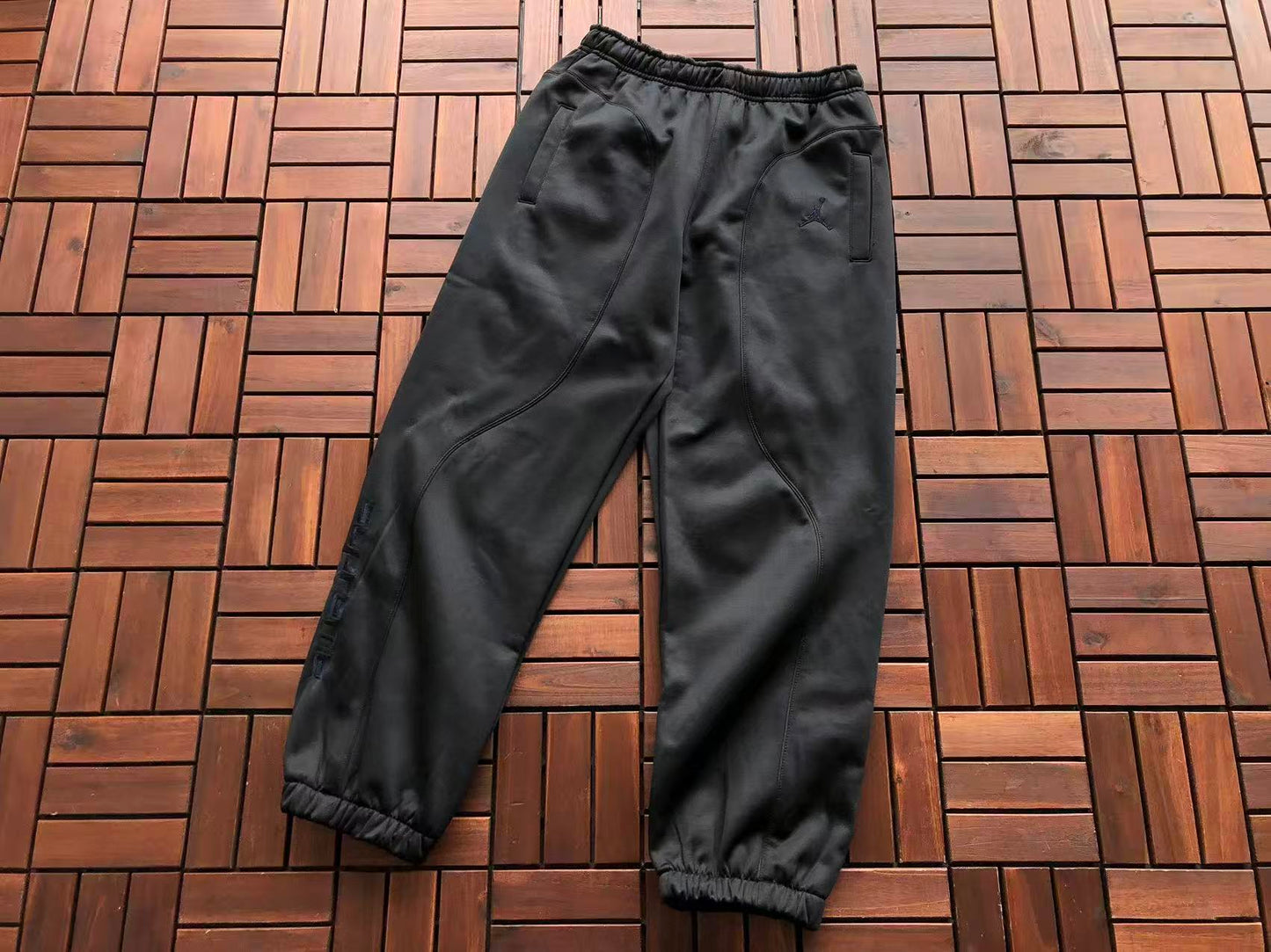 NIKE X AIR JORDAN PANTS